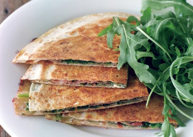 Pão pita recheado com carne moída: arayes