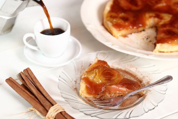 Tarte Tatin de maçãs e canela