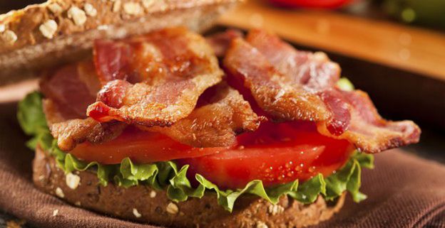 BLT - Bacon, Lettuce and Tomato (EUA)