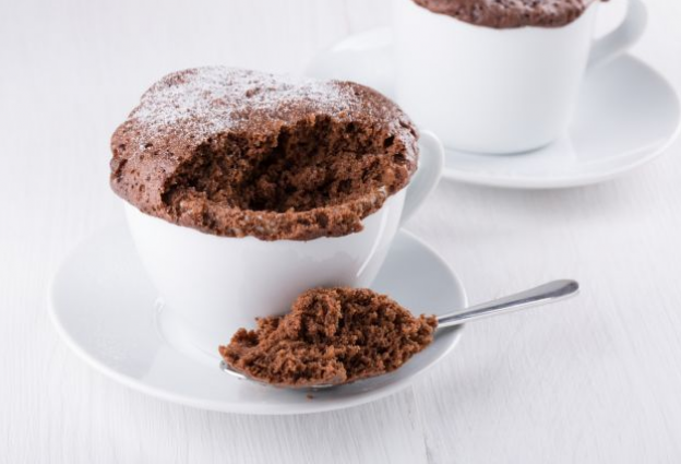 10. Bolo de chocolate de caneca