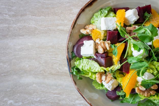 Salada de beterraba e queijo