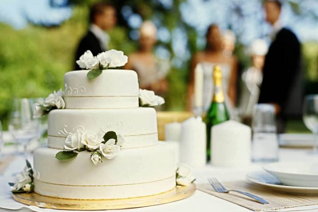 Bolo de casamento clássico