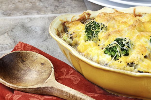 Gratinado de brócolis com queijo e pimenta