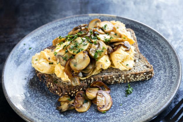 Verduras salteadas com ovos