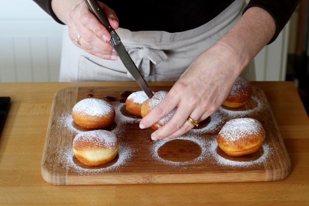 Corte cada bolinho