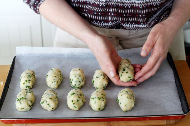 Formar os croquetes