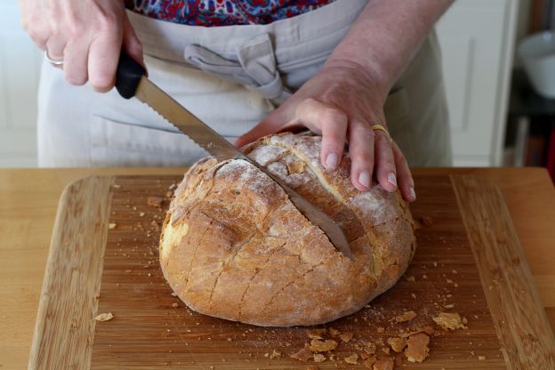 Quadricule o pão