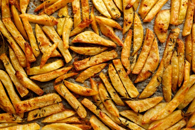 Batatas fritas - Asse no forno ou cozinhe na fritadeira Air Fryer