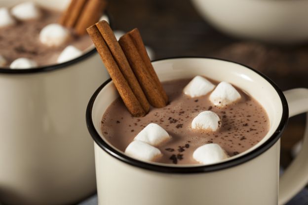 Chocolate quente com marshmallows