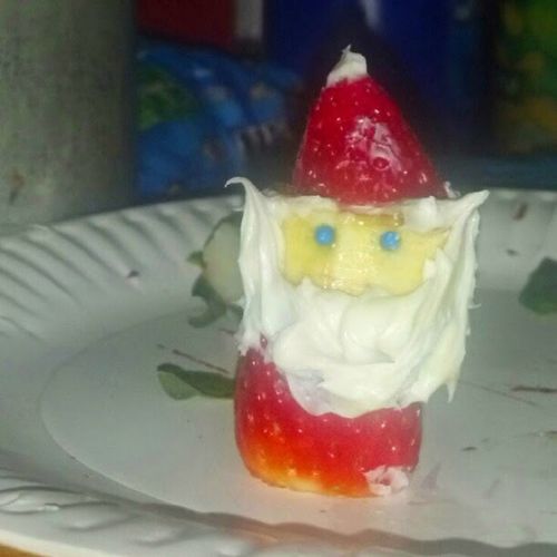 Mini papai Noel de morango, a realidade