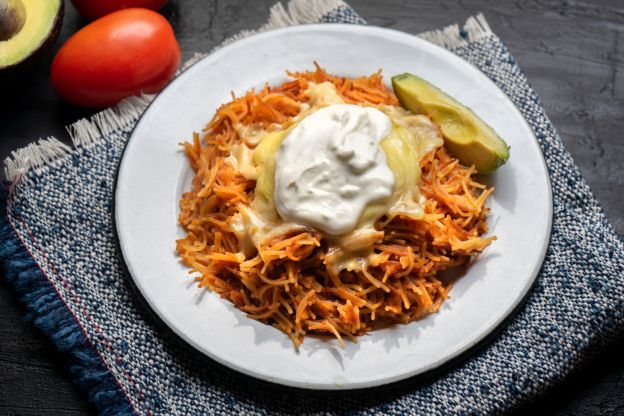 Macarrão com creme e queijo