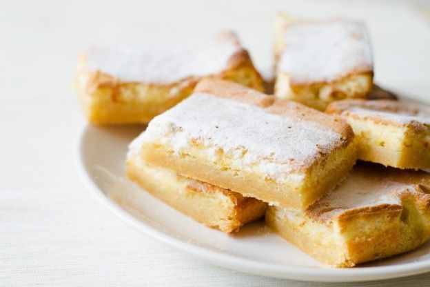 Torta macia com limão