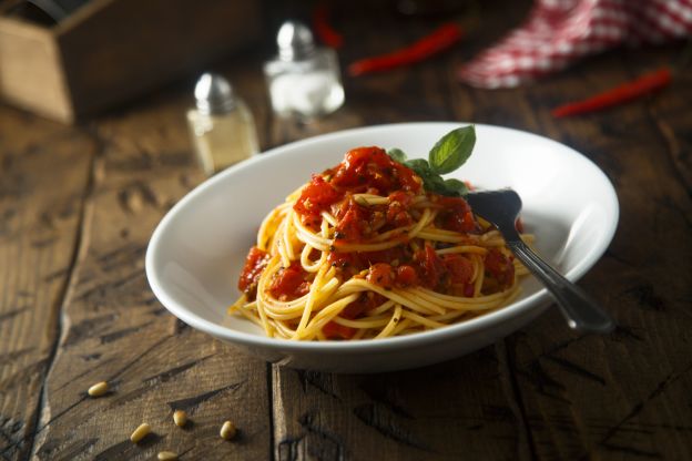 Spaghetti al Sugo, Bolonhesa ou all'Arrabbiata