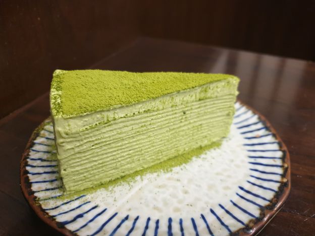 Bolo de Matcha mille crepes