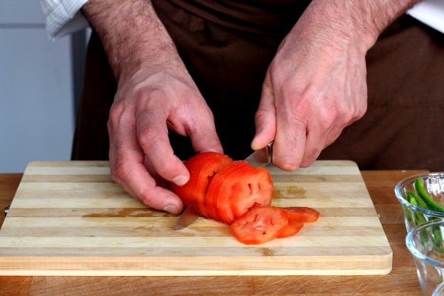 Cortar os tomates