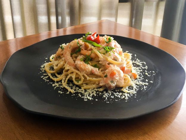 Linguine com camarão ao Prosecco do chef Ricardo Albuquerque