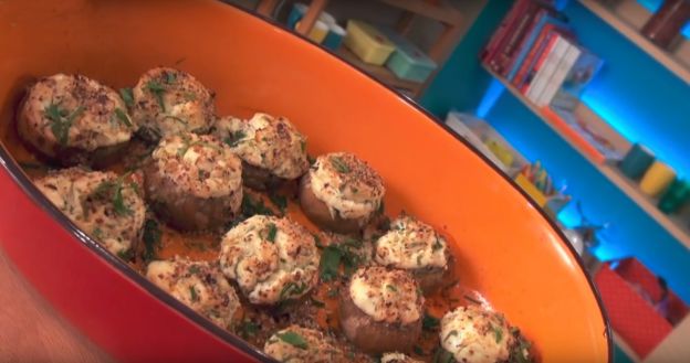 Champignons recheados com queijo