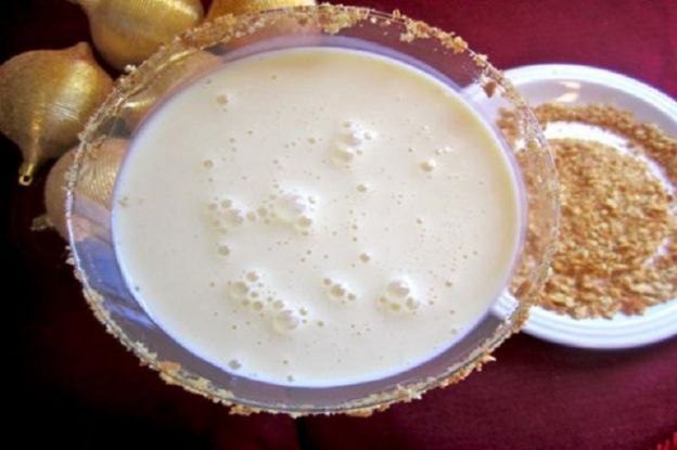 Eggnog martini