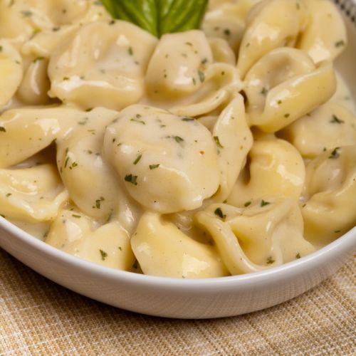 16 - Tortellini de ricota com nozes