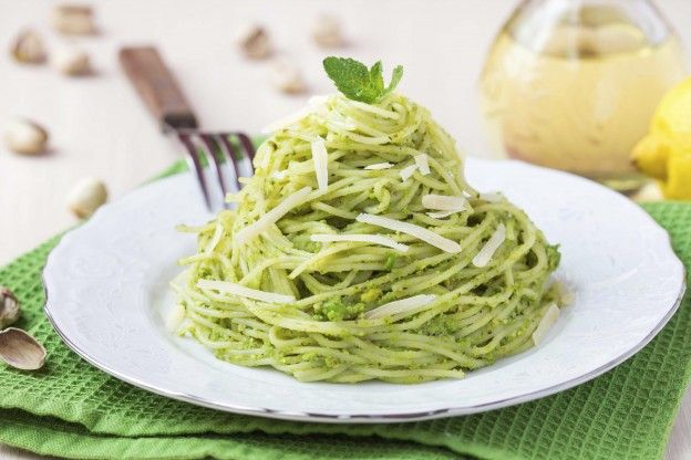 Massas com  pesto