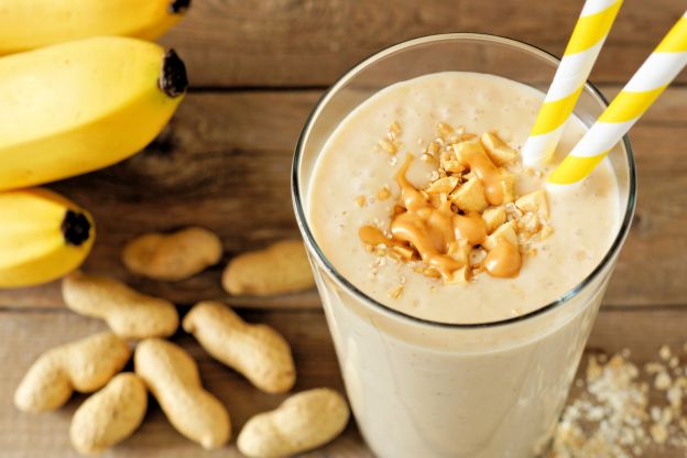 Smoothie de banana e amendoim