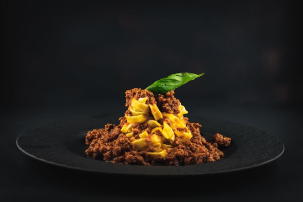 6. Ragù alla bolognese - Itália