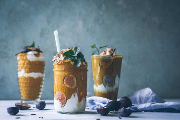 Smoothie de gengibre e laranja com açafrão