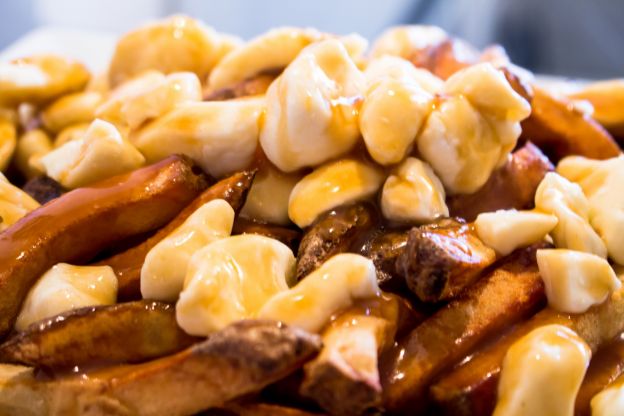 44. Poutine