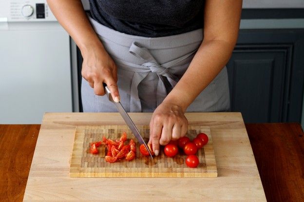 Cortar os tomates