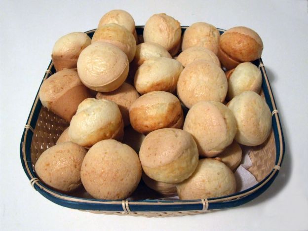 Pão de queijo fácil de liquidificador