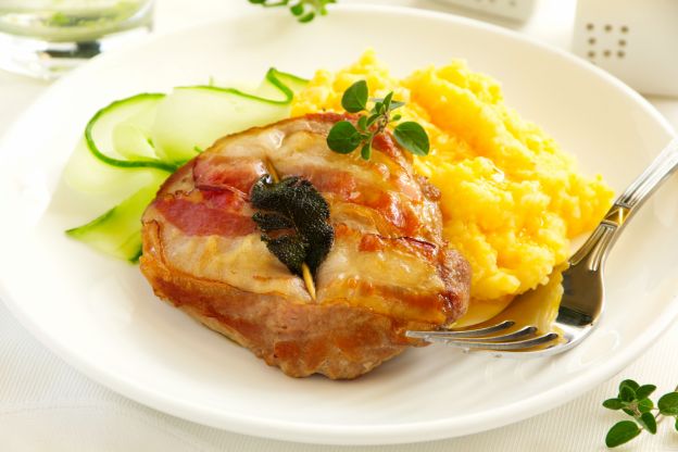 Saltimbocca com polenta