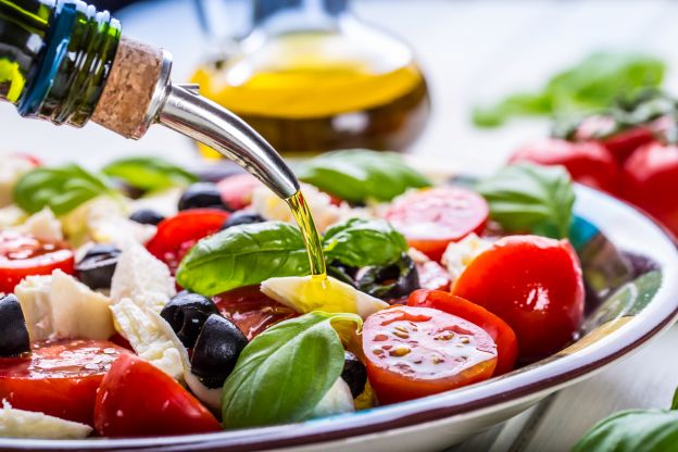 Salada de valeriana e queijo