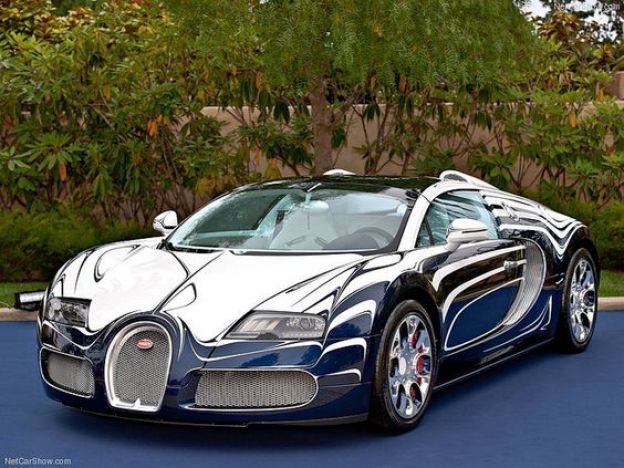 8. Bugatti Veyron cromado com acabamento de porcelana