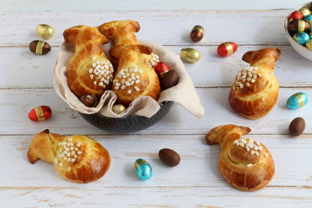 Para o lanche: Doces coelhinhos da Páscoa de brioche