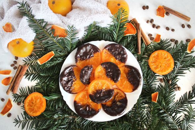 Laranja: Laranjas cristalizadas com chocolate