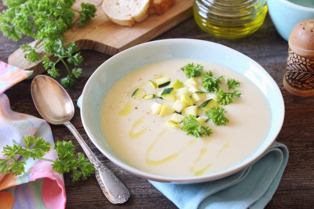 Sopa fria de abobrinha