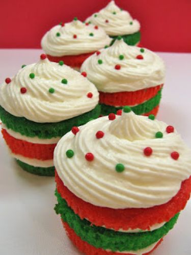 Cupcakes com as cores do Natal