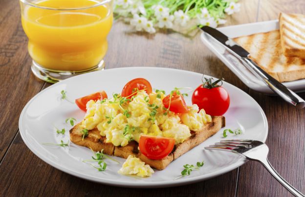 Omelete e ovos mexidos