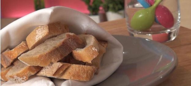 Dobradura de guardanapo: aquecedor de pão