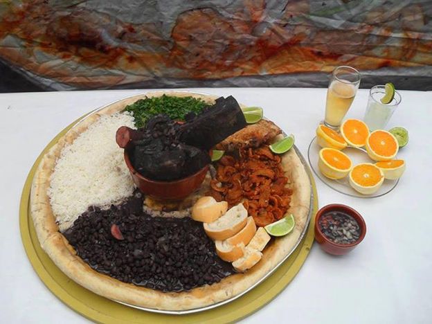 Pizza de feijoada